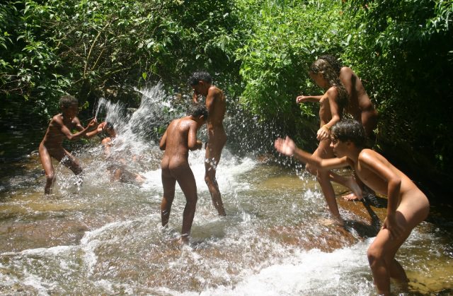 Junge nudisten Brasilien foto (set 16) [FKK-Community]