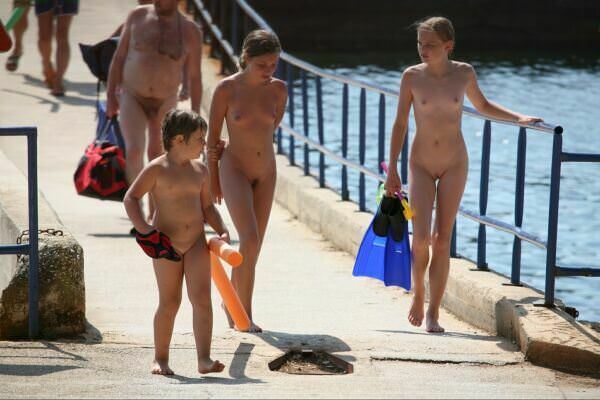FKK am meer foto - FKK nudist beach (set 2) [FKK-Community]