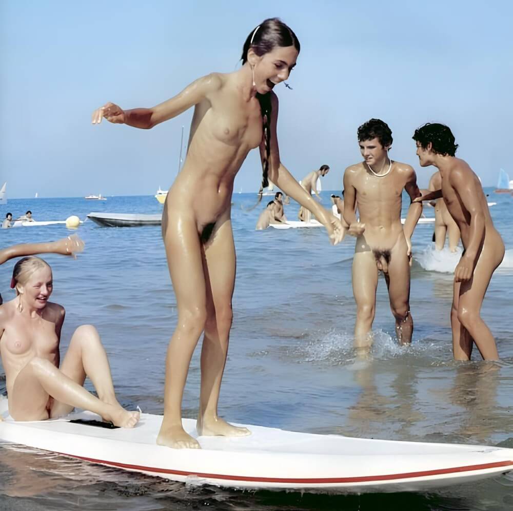 Retro naturism beautiful photos - Freedom from clothing is an integral part of naturism