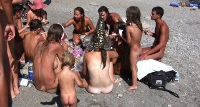 The vast oceanfront 1 Full HD video - Living freely and naturally is the dream of naturism and nudism advocates