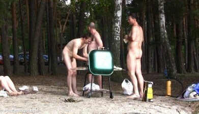 Naturist Sport Medley 2 - The practice of nudism helps to overcome stereotypes and insecurities
