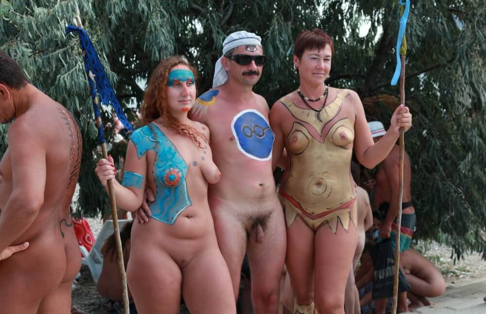 Neptune Step Relaxations pics - Promoting nudism to the masses