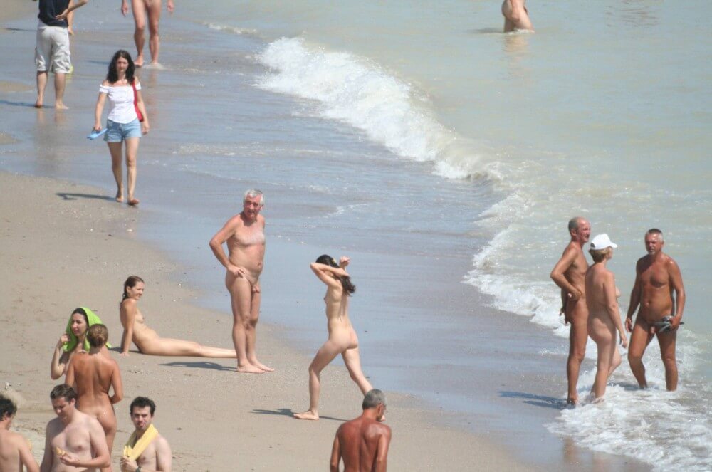 Costinesti Beach Groups pics - Nudity promotes a better understanding of oneself and ones feelings