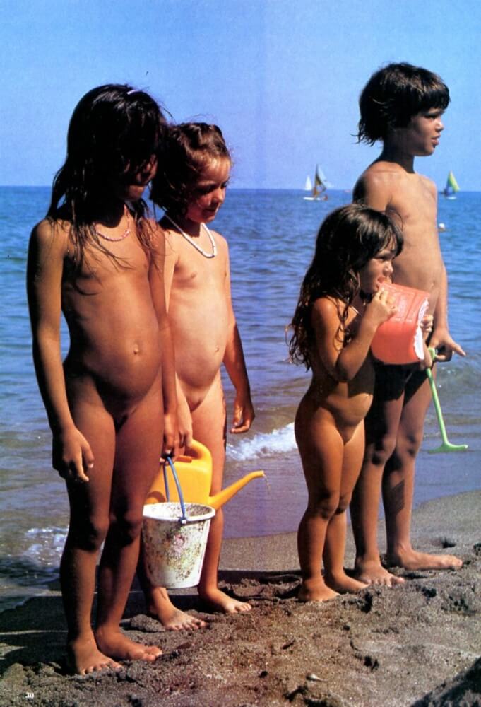 Jung und Frei Nr 6 - Nudists and naturists: whats the difference?