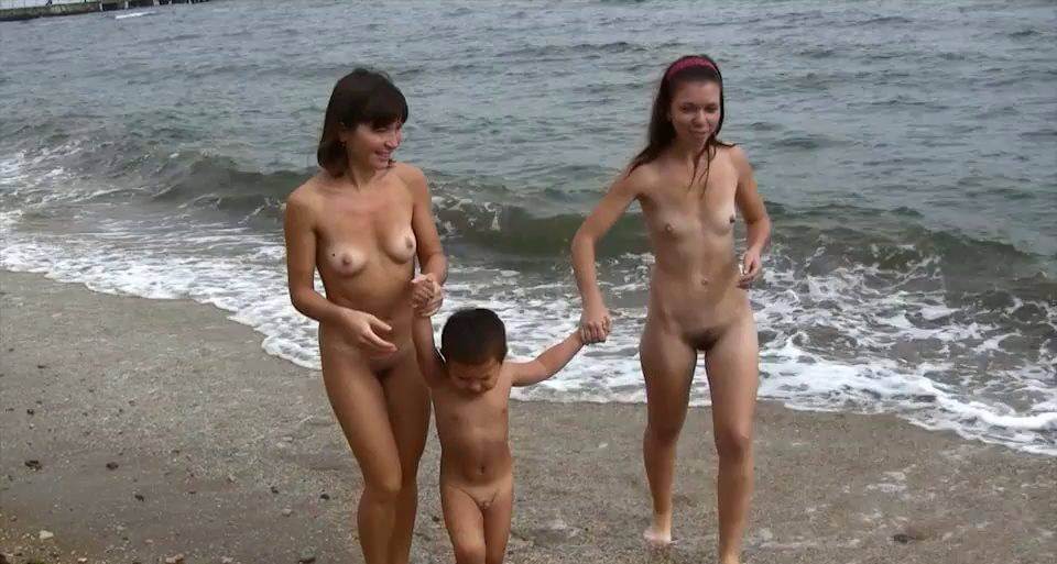 Land and Sea Naturism vol 1 - A life free of unnecessary worries is a hallmark of naturism
