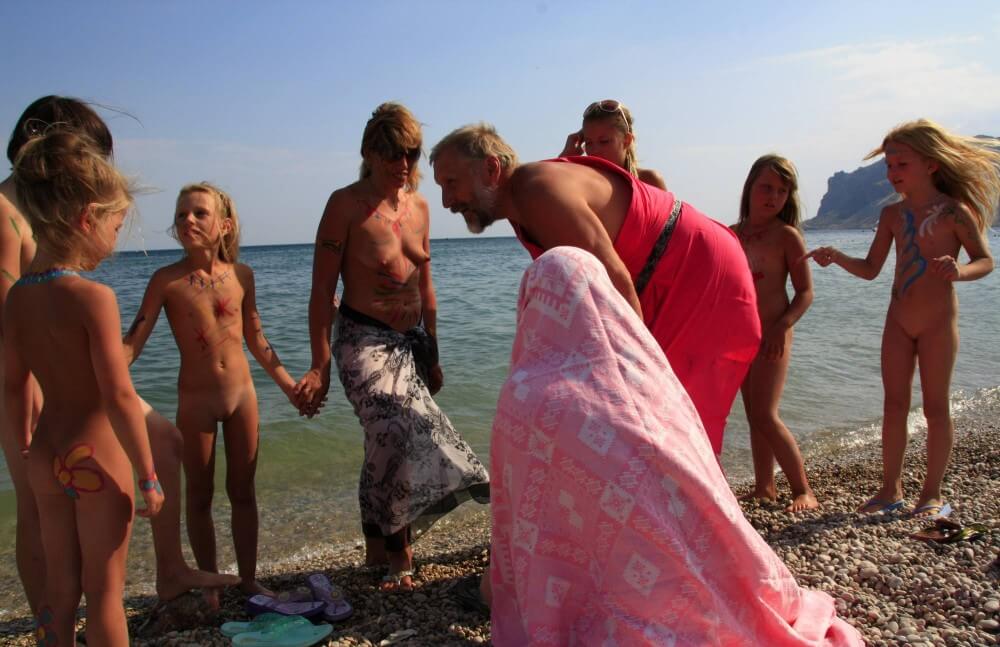 Water Drying Off pics - A nudist values sincerity, honesty, and openness in relationships