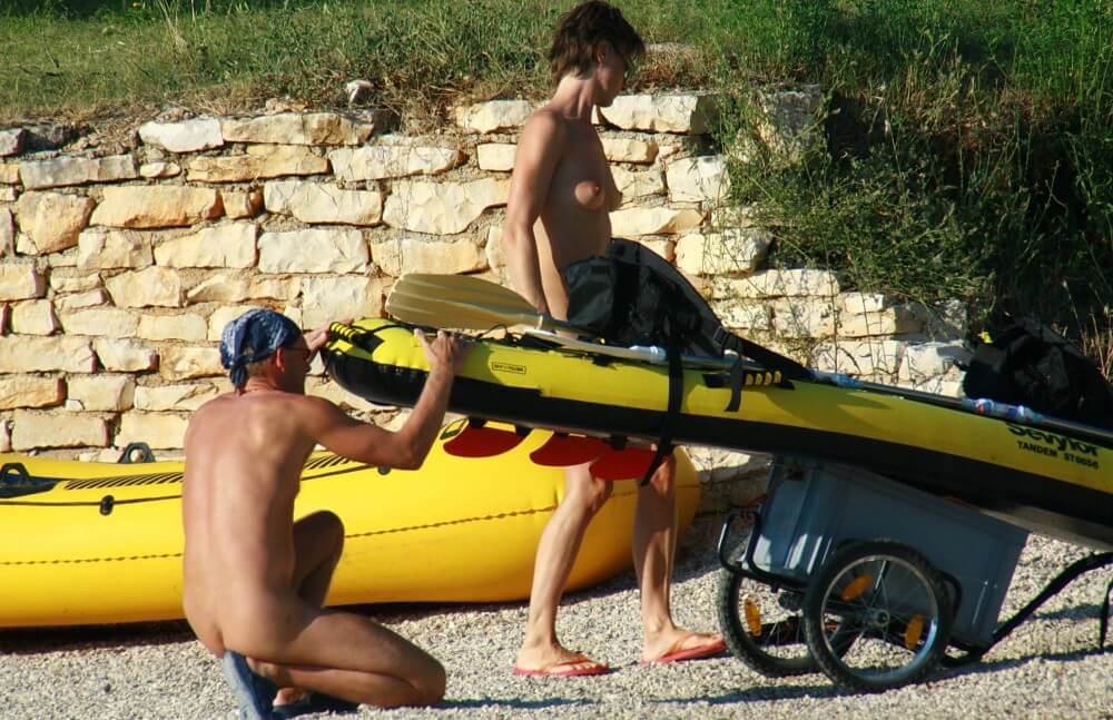 Rafting Team Excursions pics - Interaction with Nature Through Naturism