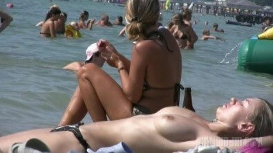 Sun Worshippers 1 - Nudism promotes personal freedom