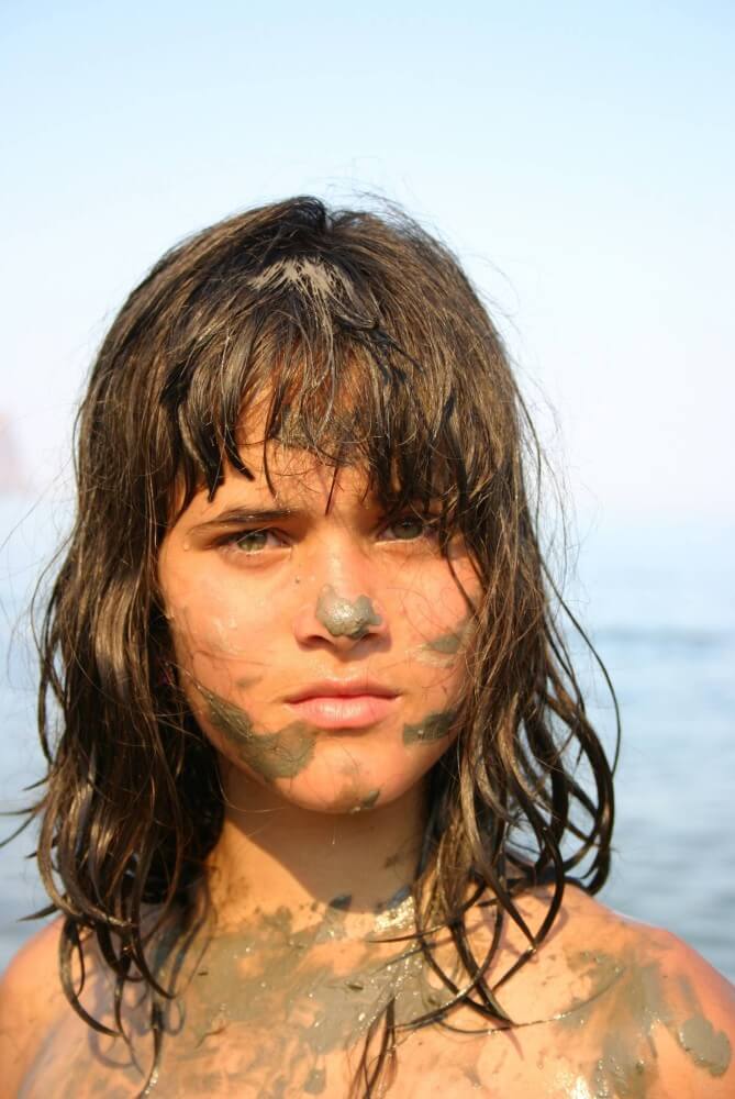 Courageous Naturist Girl pics - A well-known naturist center