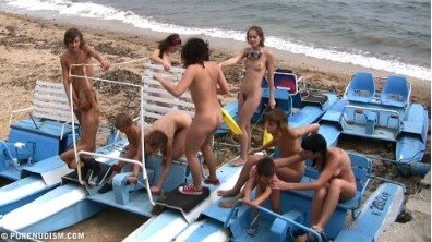 A group of naturists at sea - Peace and tranquility as goals of the naturist life