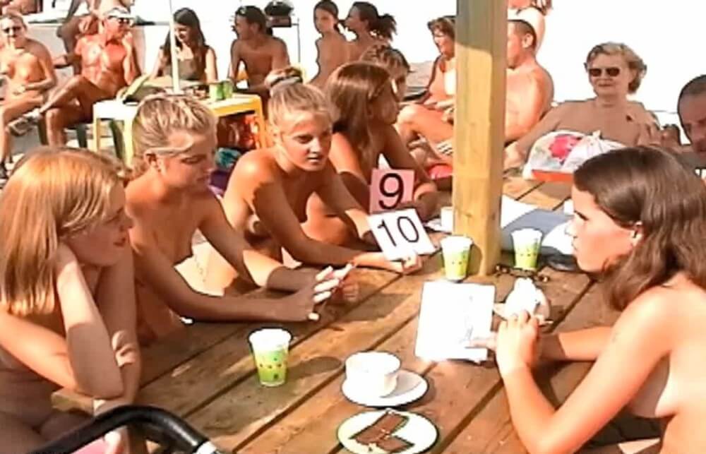 Miss Teen JR. Pageants # 18 video Sunat Natplus HD - Nudism promotes happiness and well-being