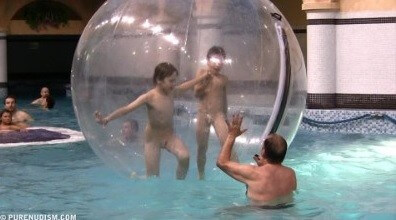Aquatic Park Zone 1 - Family naturism in European countries
